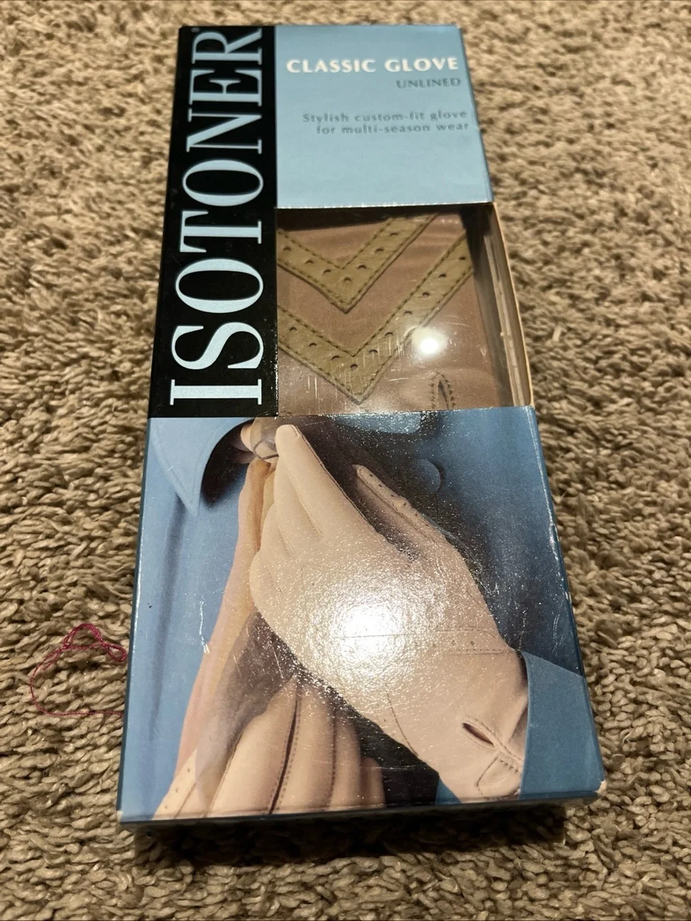 isotoner Beige Women's Classic  Gloves  New in box